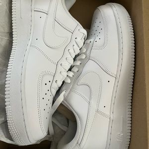 Brand new in Box size 8 in men’s air force 1